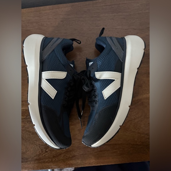 Veja women’s sneakers - Picture 7 of 7